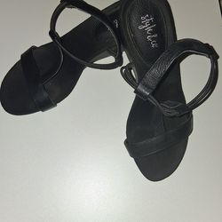Black Wedge Heels Size 5.5