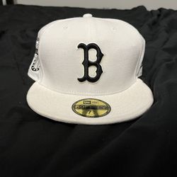 Men’s Boston Red Sox Fitted Hat (Size 7 5/8)