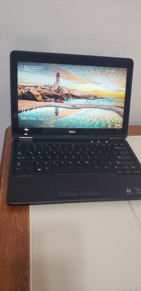 Dell Latitude Intel I7 2.70 GHz 256 SSD 16 Gig Ram Touchscreen Backlite Keyboard Webcam