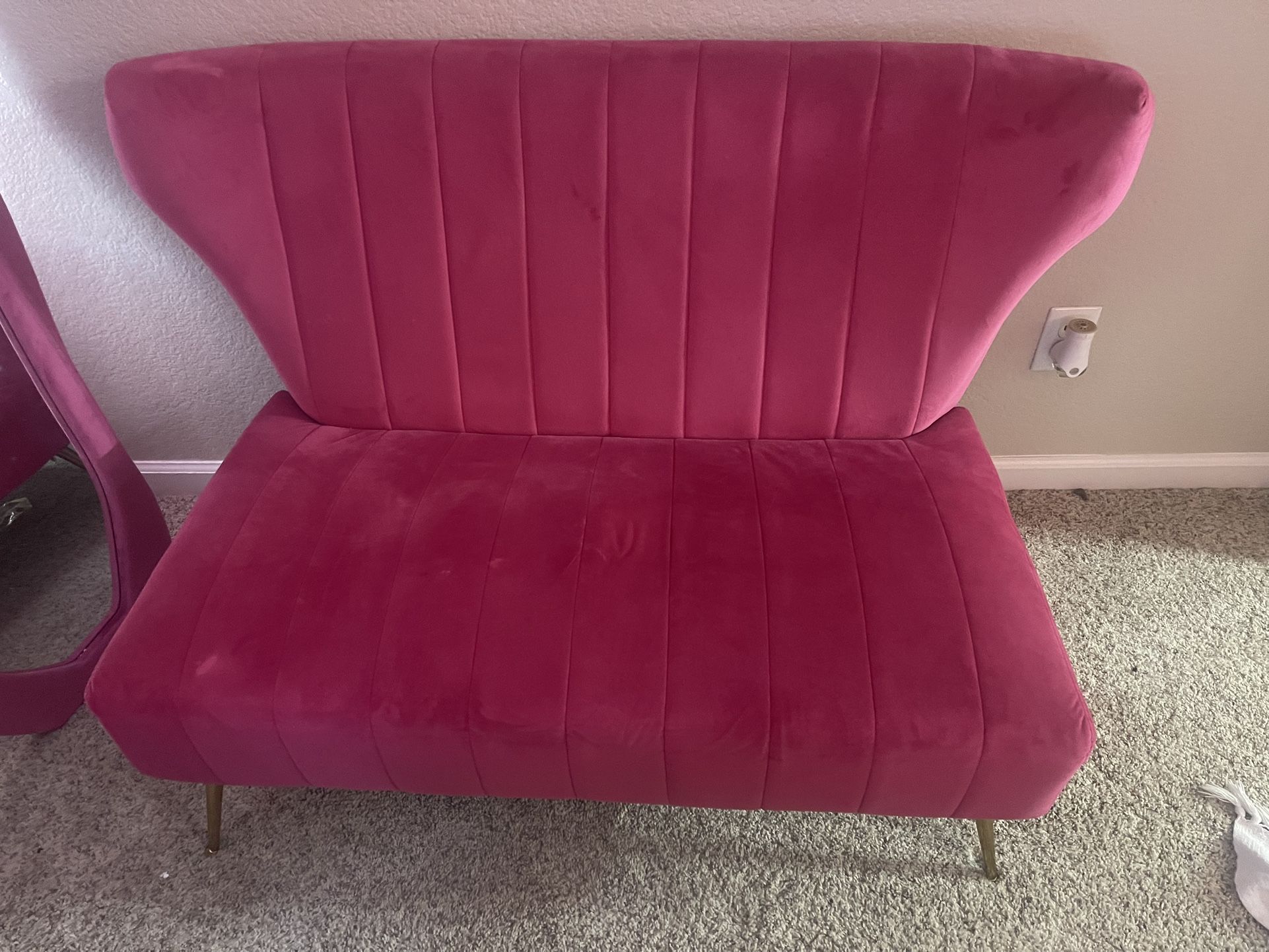 Hot Pink Love Seat