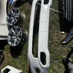2020 ram 1500 bumper 
