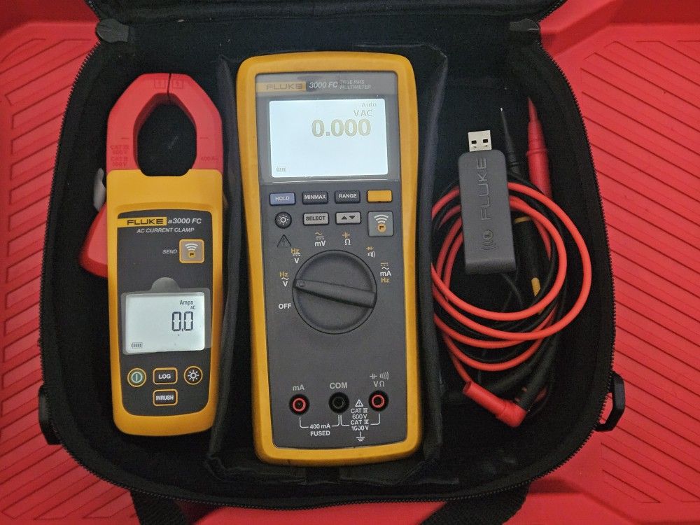 Fluke 3000 FC Multimeter