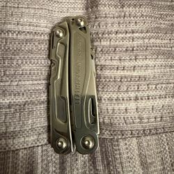 Leatherman multi-Tool