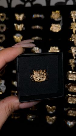 Hello kitty ring gold plated water resistant