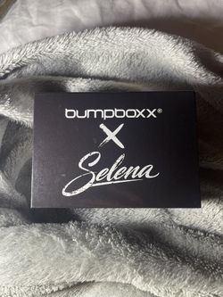 Selena Bumpboxx