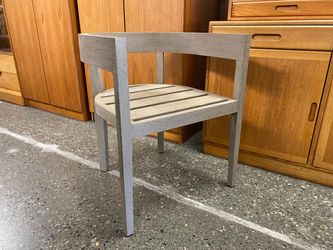 RESTORATION HARDWARE Teak Curved Back Outdoor Chair