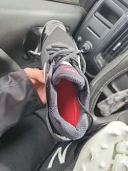 Bran New New Balance Metal Cleats Size9 Men