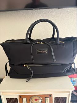 Adrienne Vittadini Large Black Puffer Nylon Travel Bag Red Interior