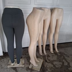 Maniqui Con Base (4) Pcs 