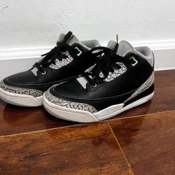 Little Kids Size 1Y Retro 3 Green Glow