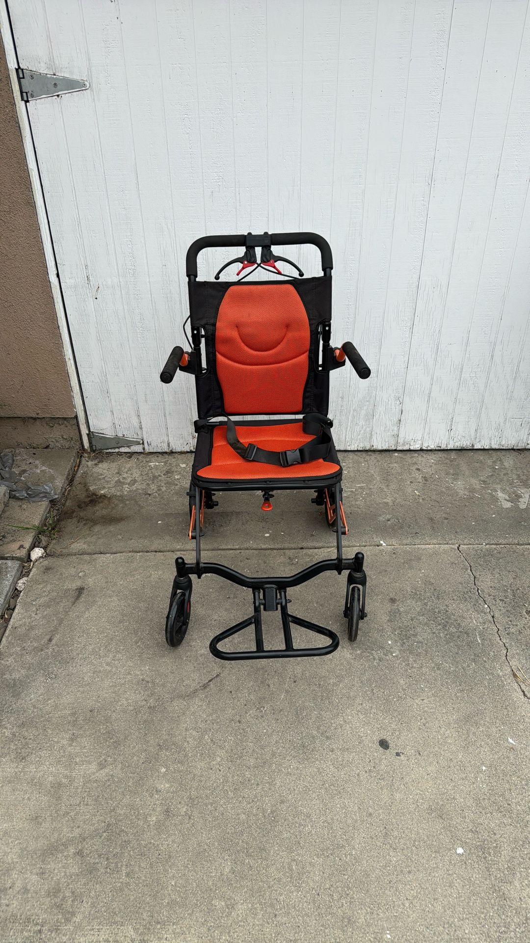 Lightweight Wheelchair