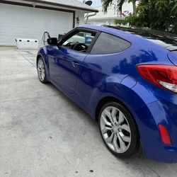 2013 Hyundai Veloster