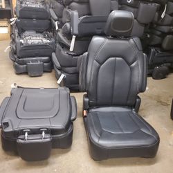 BRAND NEW BLACK LEATHER BUCKET SEATS humvee truck jeep  C10