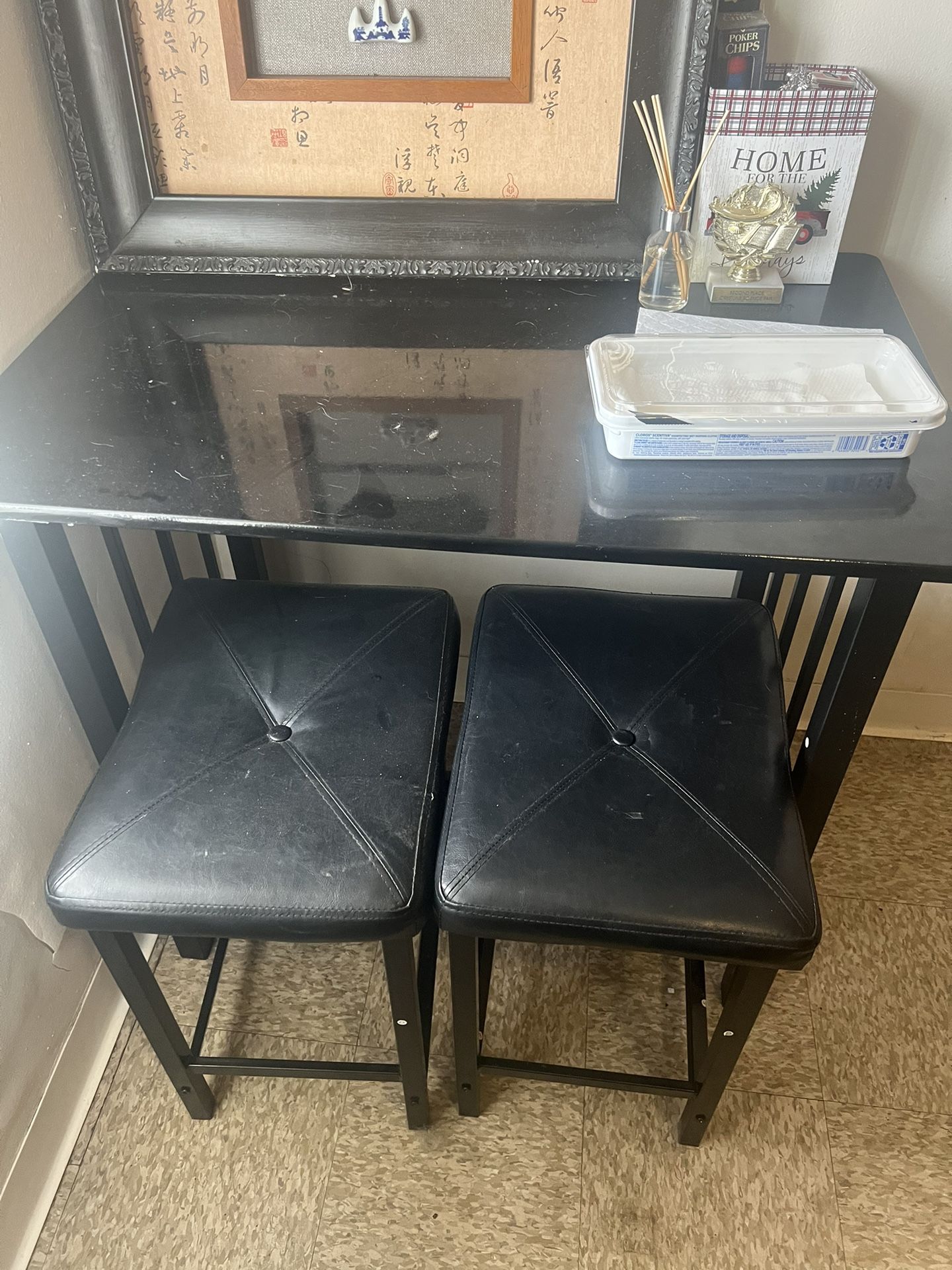 Black Table and Chairs