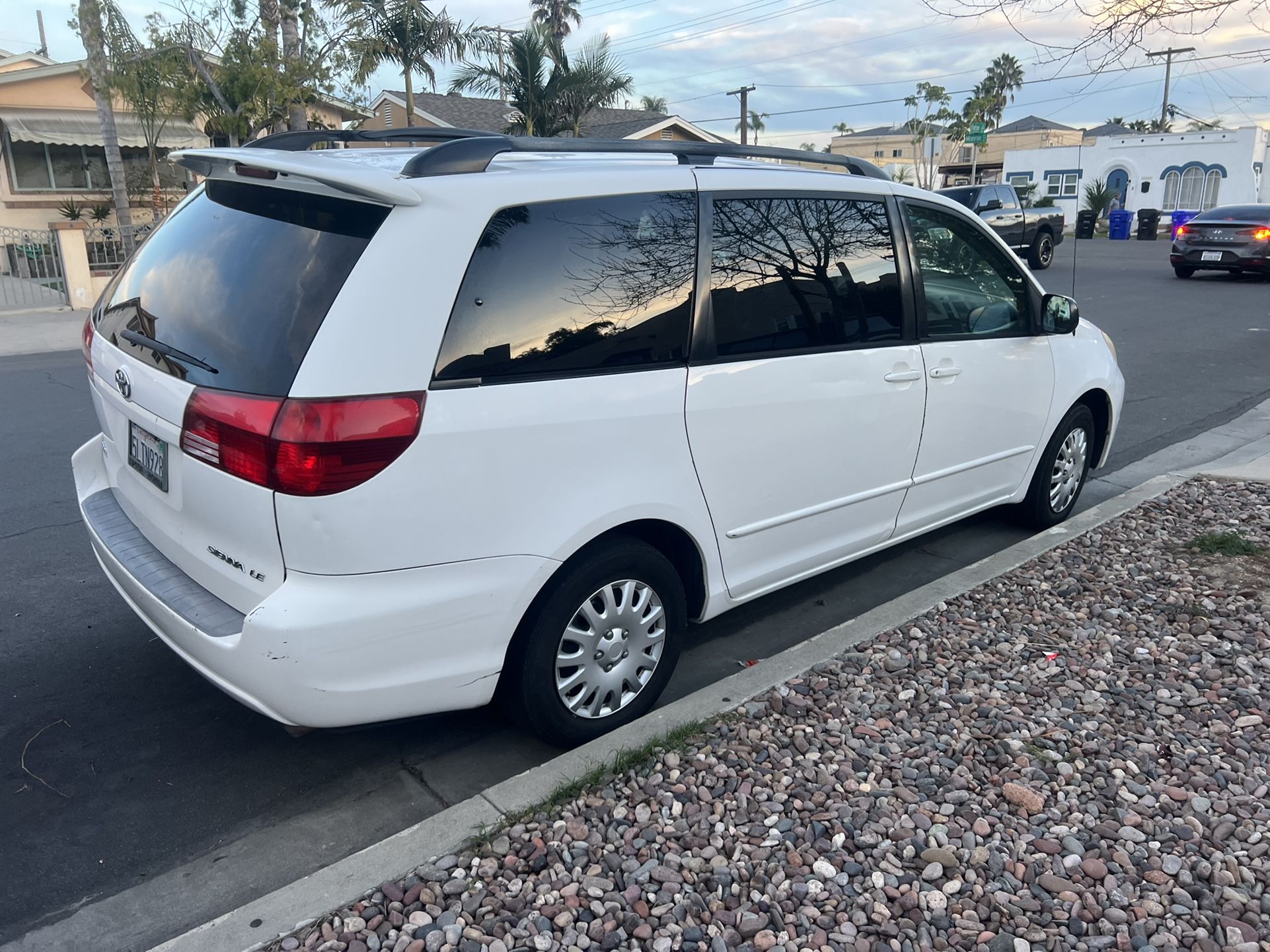 2005 Toyota Sienna for Sale in San Diego, CA OfferUp