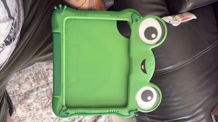 Belkin Disney Toy Story 5 lily pad iPad case (a19) 11”