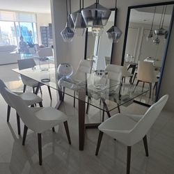 Modern  Dinning Room 