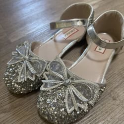 Girl’s Dress Shoes