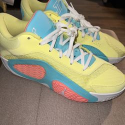 Tatum Lemonade 2 Size 11.5