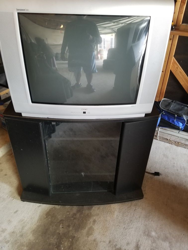 32inch RCA Xbox ready TV with stand