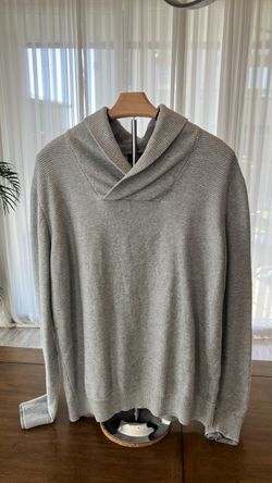 H&M Men's Gray Shawl Collar Pullover Sweater - Size Medium / Large (21" Pit-to-Pit)