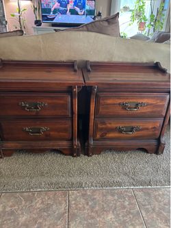 Pair of Nightstands - Americana Style Wooden