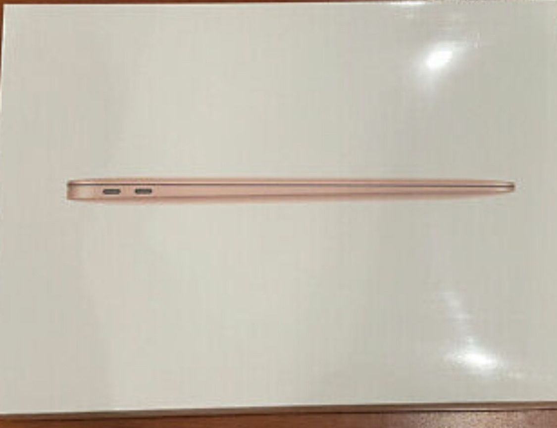 Apple MacBook Air M1 Chip Latest Model 2021 3 Availaible 