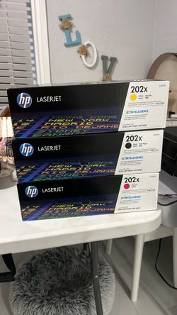 3 HP 202X Magenta, yellow and black LaserJet Toner Cartridge