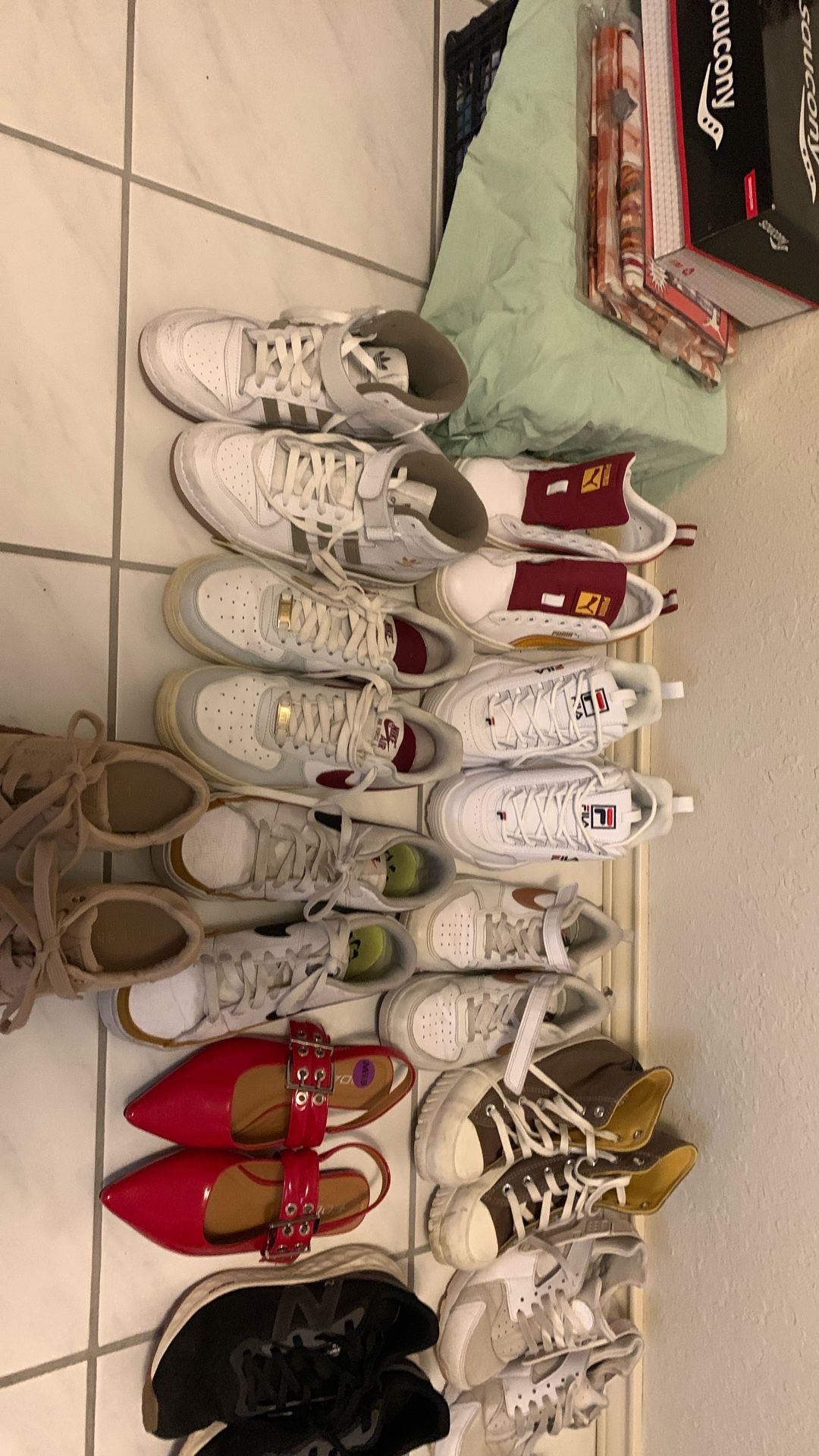 Tenis