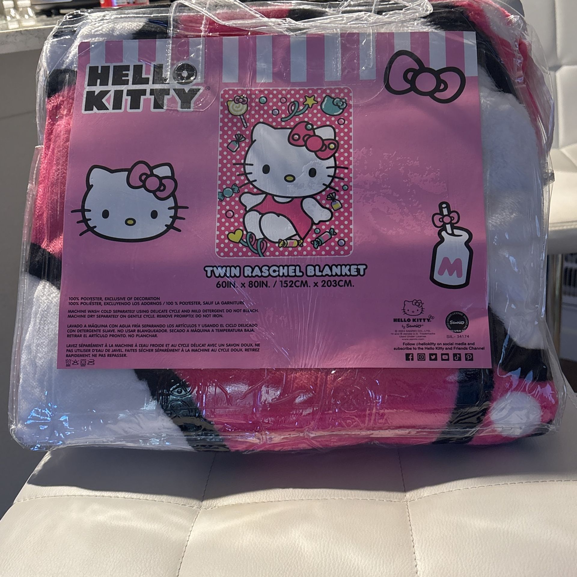 Hello Kitty Disney Blanket