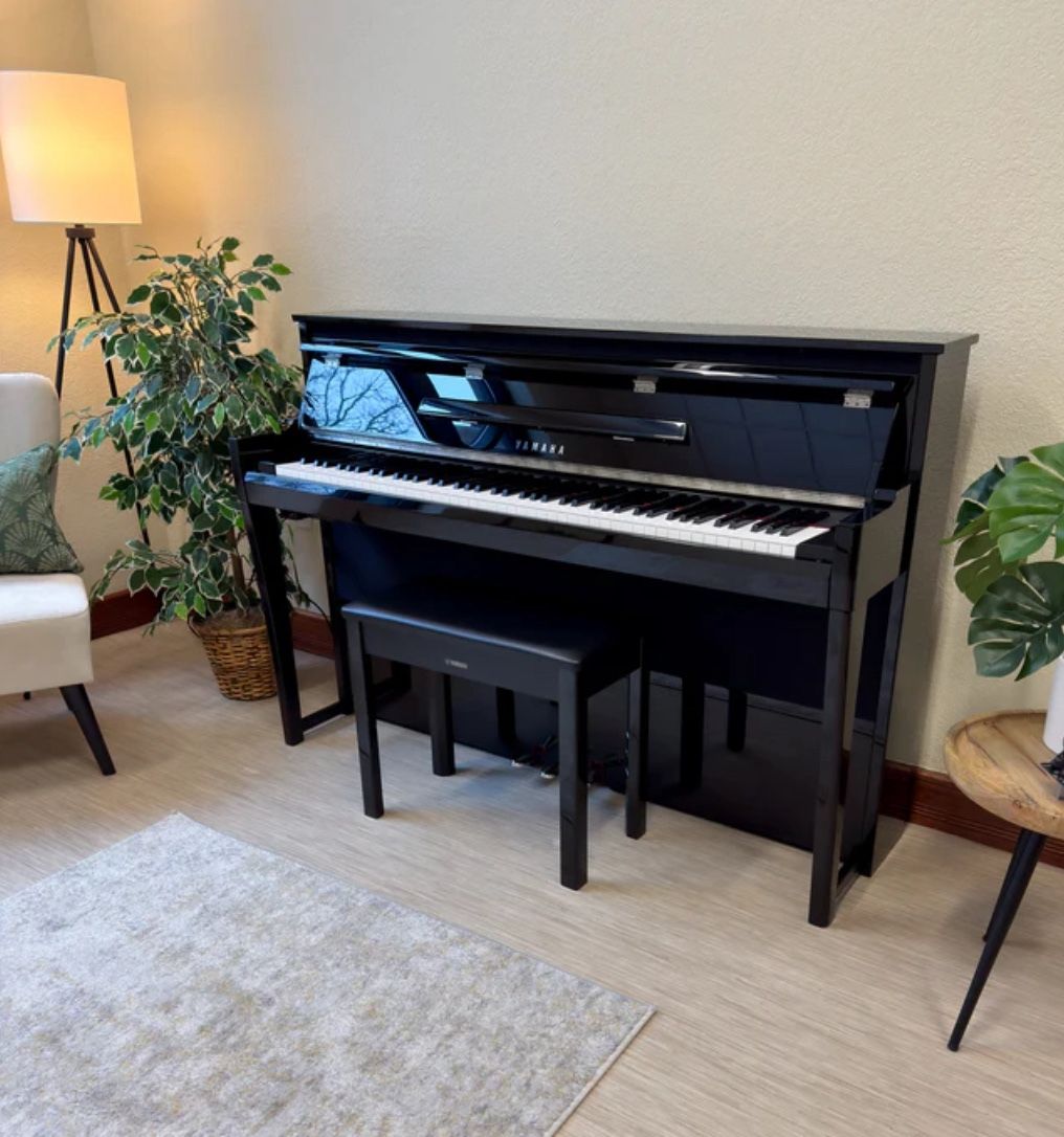 Yamaha AvantGrand Hybrid Piano