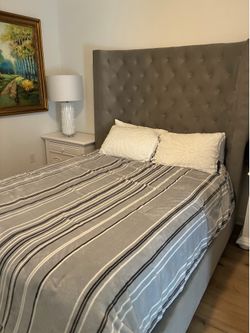 Gray Tufted Upholstered Queen Bed Frame