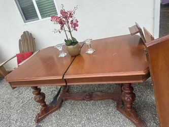 Dinning table