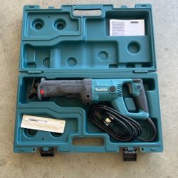 Makita Saw