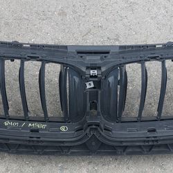 2020 2021 2022 2023 BMW 840i M850i FRONT UPPER GRILL AIR SHUTTER