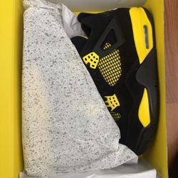 Air jordan 4 Thunder