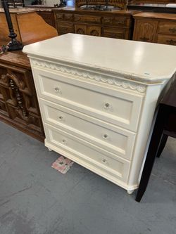 White dresser (in store)