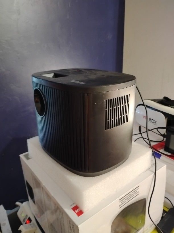 Beats Solo 4 And RCA Projector 📽️