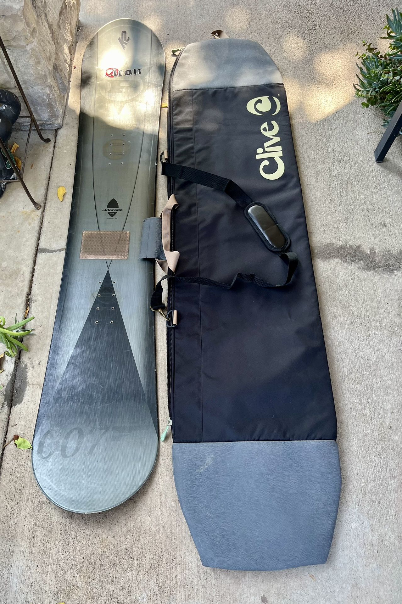K2 Eldorado 168 Snowboard W/ Clive Bag.
