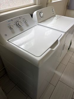 GE Top Load Washer and Amana Dryer Set