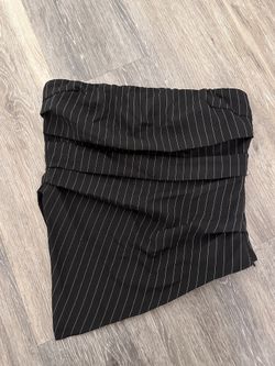 Princess Polly - Off-Shoulder Black Pinstripe top
