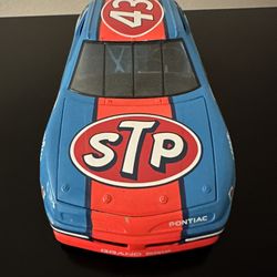 Richard Petty STP 1:18 Diecast