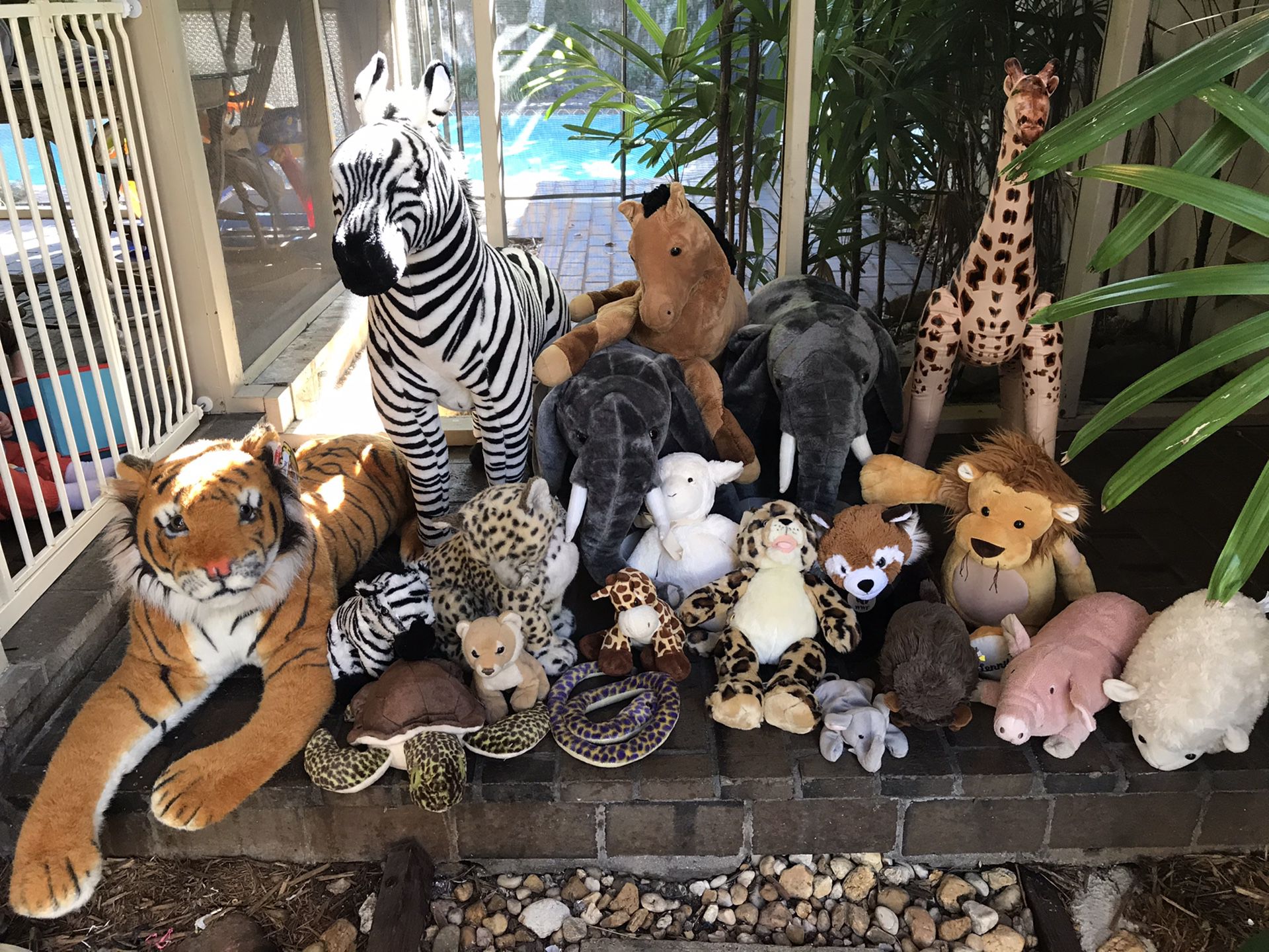 Safari stuffed animals - big and small (UPDATE-only smalls left)