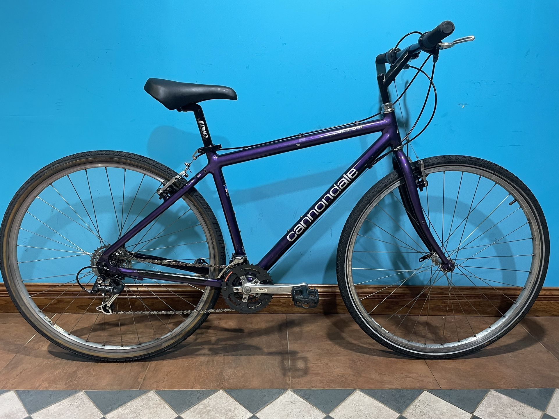 Fully Tuned Up Cannondale H300 Hybrid