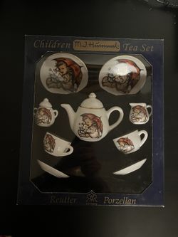 M.J. Hummel Children Tea Set Reutter Porcelain In Box