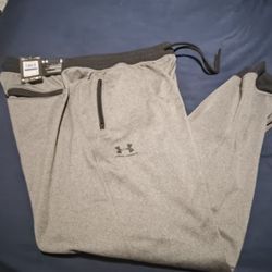 Under Armour Men's XL Joggers 
