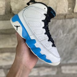 Air Jordan 9 Powder Blue ( Pick Up Only ) Size 4.5y   $29