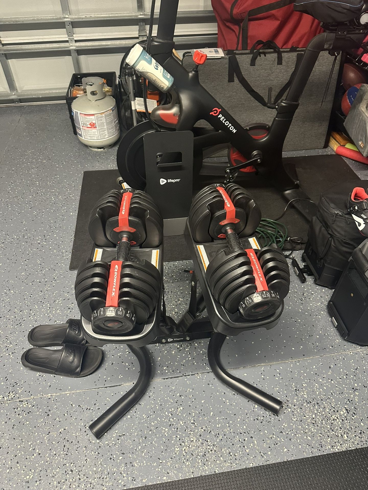 Bowflex 52.5 Dumbbells (pair) Comes With Stand
