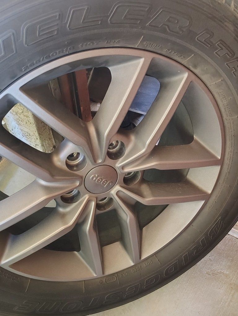 18inch Cherokee Rims and Tires 750 Obo