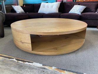 RESTORATION HARDWARE Bora Round 60″ Coffee Table in Natural Oak
